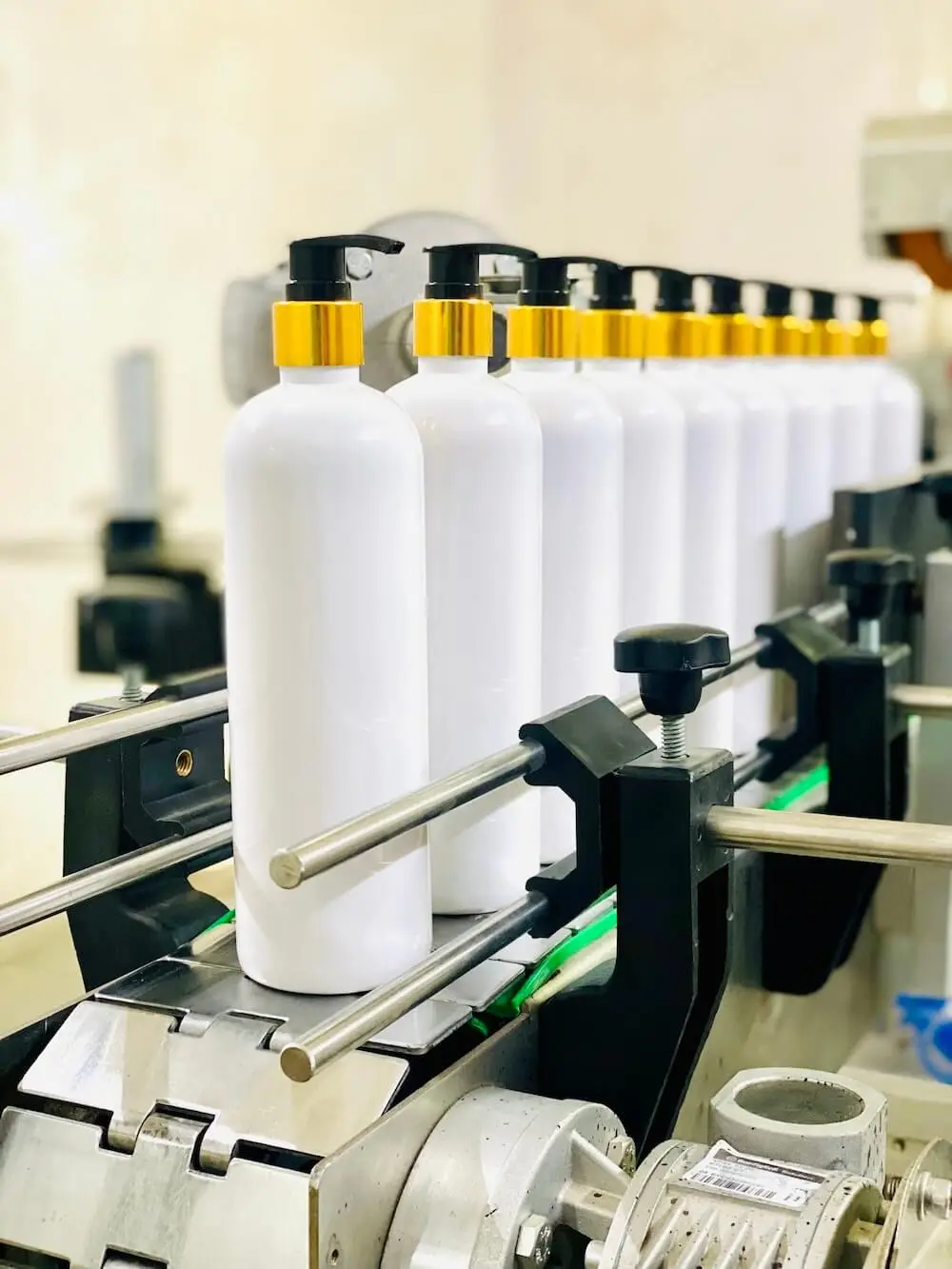 bottle-conveyor